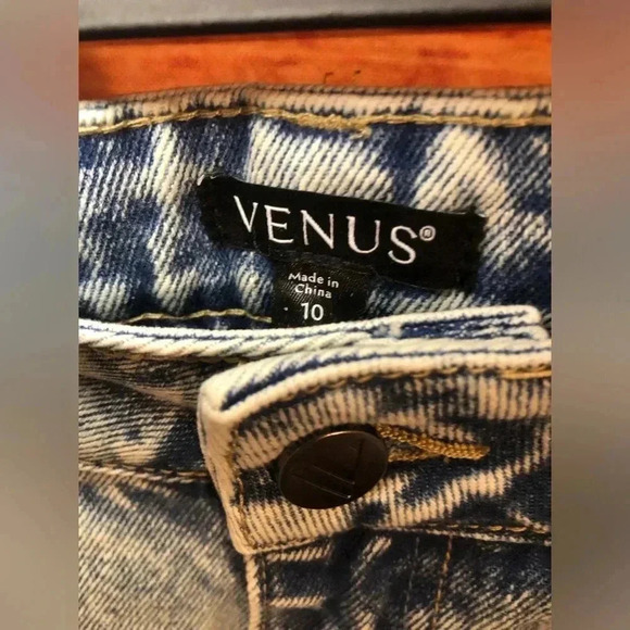 Women’s Wide leg diamond studded jeans size 10 - Picture 6 of 16